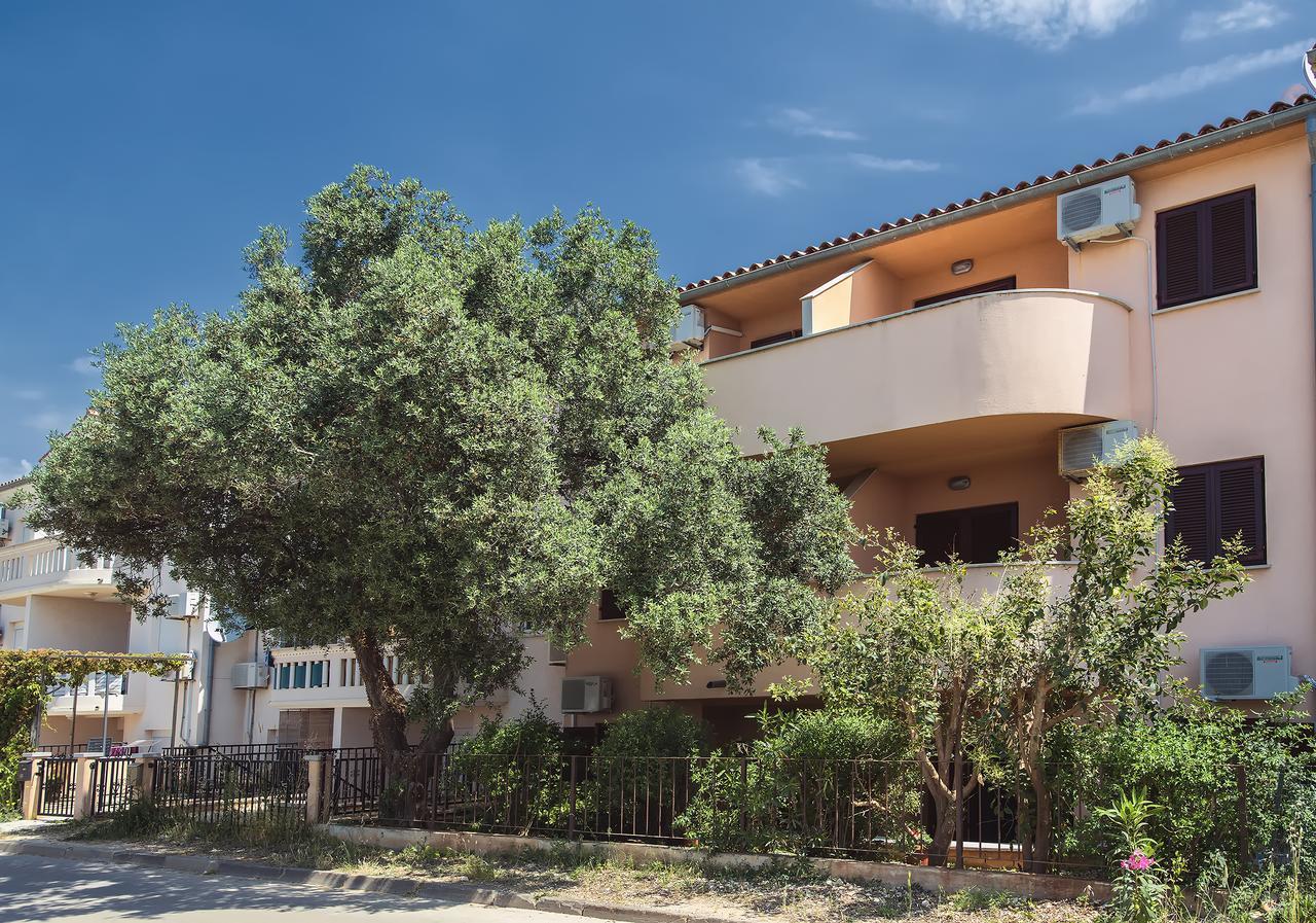 Apartments Ulika Medulin Extérieur photo