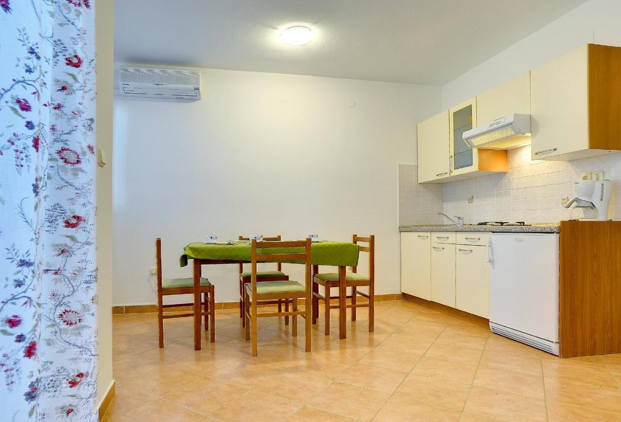 Apartments Ulika Medulin Extérieur photo